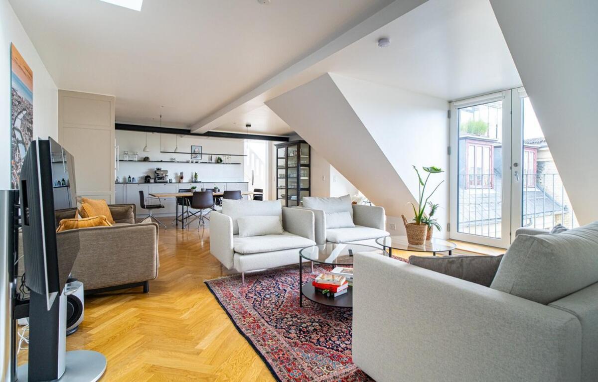 Appartamento Penthouse With Panoramic Private Terrace